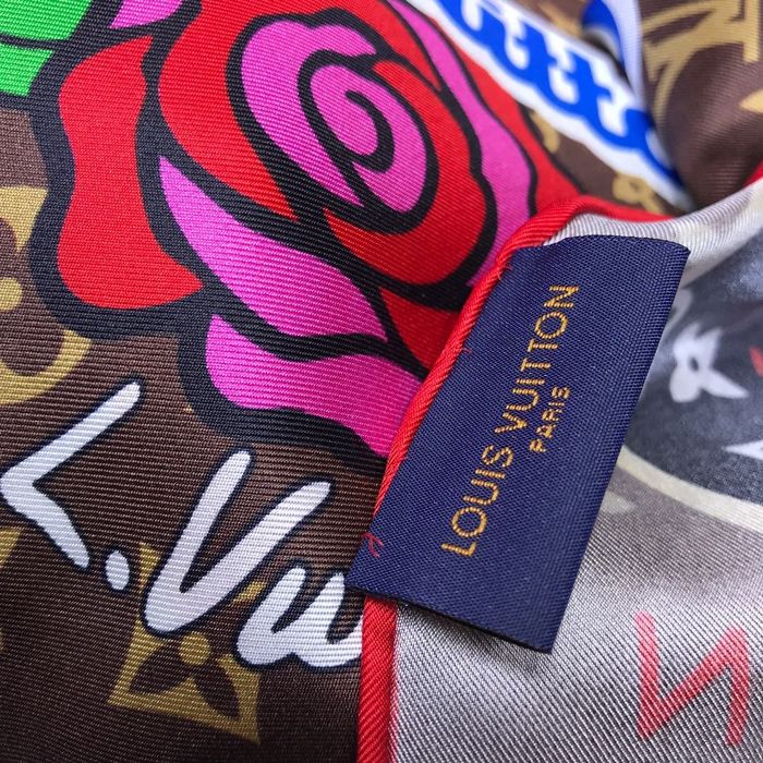 Louis Vuitton Scarf LVS00075